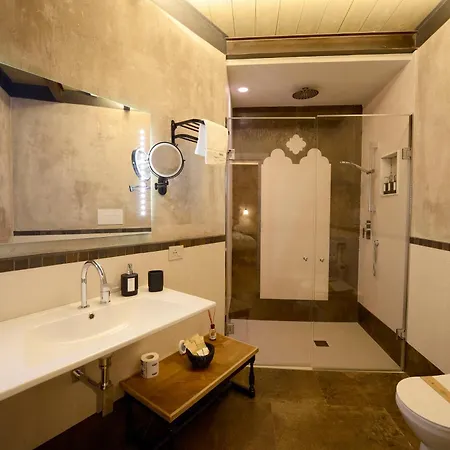 Heritage Collection Bed & Breakfast 4*