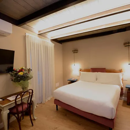 Heritage Collection Bed & Breakfast